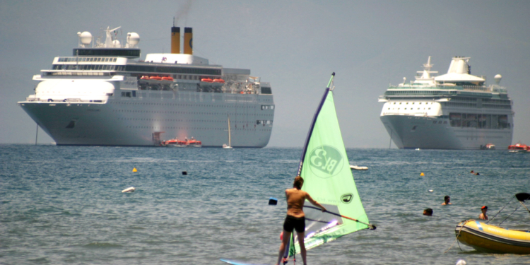 Com 68 escalas, Ilhabela espera receber 250 mil turistas de cruzeiros marítimos