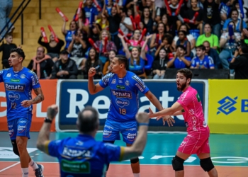 Vôlei Renata estreia na Superliga com vitória no Taquaral