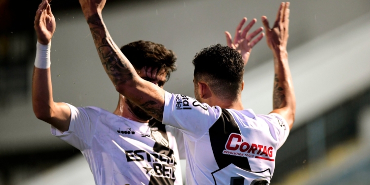 Ponte se beneficia de derrota do CRB e escapa do risco de entrar no Z4