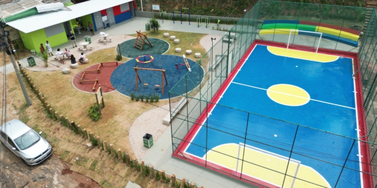 Inauguração da praça do Jardim Novo Flamboyant promove bem-estar da comunidade