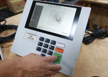 Plataforma multimídia de notícias, análise e serviço