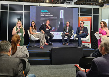 Entidades da viticultura e autoridades públicas lançam campanha Vinho Legal no Brasil