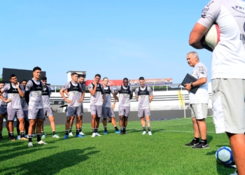 Sob risco de entrar no Z4, Ponte tenta evitar pior sequência em casa em 64 anos