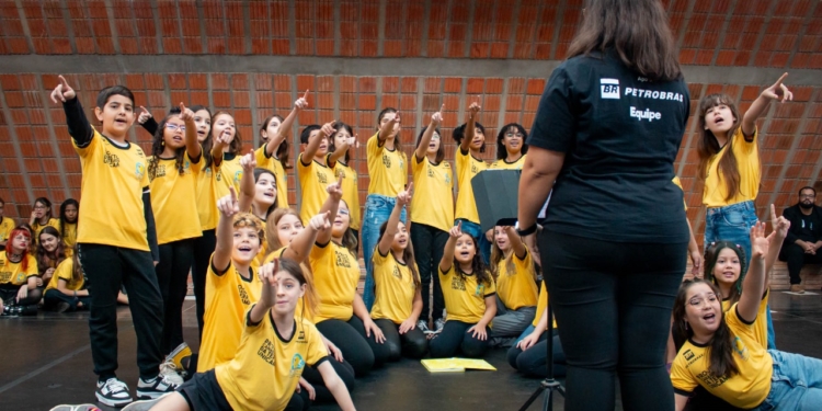 Projeto Canarinhos da Terra apresenta espetáculo ‘São Paulo, Que Terra Boa’