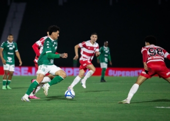 ‘Fominha’, Bueno deve disputar seu 4º Dérbi seguido como titular e defende invencibilidade