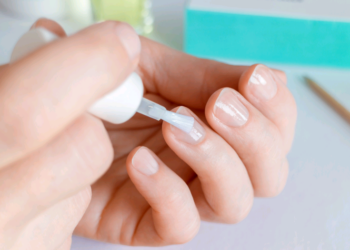 Unhas quebradiças? Síndrome das unhas frágeis atinge 2 a cada 10 brasileiros