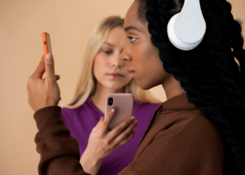 Café Filosófico debate a saúde mental na era digital com Paulo Dalgalarrondo