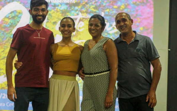 ‘Você culpa seus pais por tudo. Isso é um absurdo. São crianças como você’ – por Lívia Campos Silva