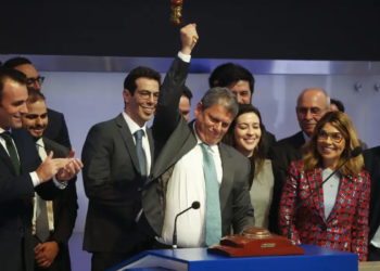 Consórcio vence leilão que trará duas novas escolas estaduais à RMC via PPP