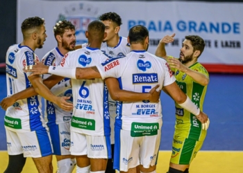 Vôlei Renata inicia nesta quarta-feira duelo da semifinal do Paulista