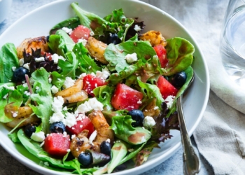 Alimentação e acúmulo de gordura no fígado: saiba o que diz a ciência