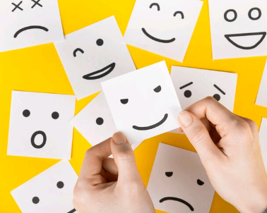 A relação entre inveja e indignação – por Thiago Pontes