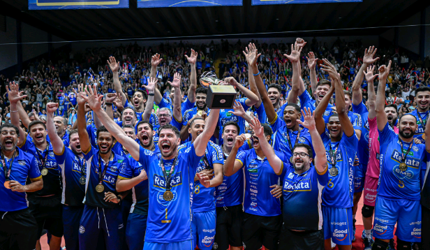 Vôlei Renata vence Suzano no golden set e é tetracampeão Paulista