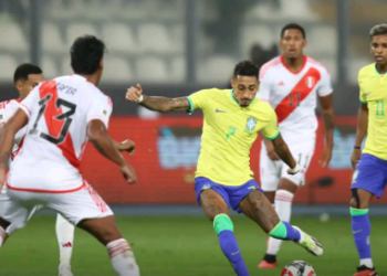 Brasil enfrenta seleção peruana em Brasília pelas Eliminatórias