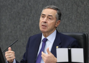 Notícias sobre plano golpista são estarrecedoras, avalia Barroso