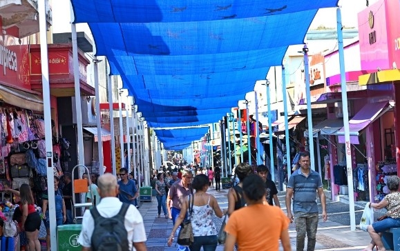 Fim de ano e Black Friday devem gerar mais de 13,6 mil vagas de emprego em Campinas