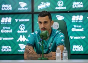 Bugre em crise: Luan Dias explica desabafo polêmico e nega atrito com Pegorari