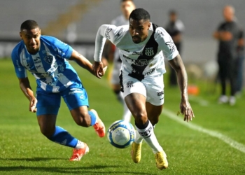 Em noite desastrosa, Ponte perde confronto direto em casa e entra no Z4