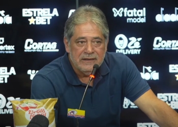 Mesmo após 10ª derrota no 2º turno e entrada no Z4, Eberlin repete promessa: “Ponte não cai”