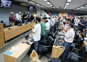 Milton Nascimento é condecorado pela Unicamp com título ‘Doutor Honoris Causa’