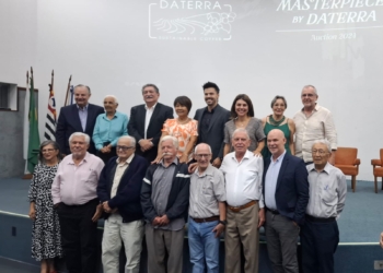 Emoção e defesa do IAC marcam homenagens a pesquisadores de café