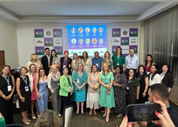 Lideranças femininas debatem papel das mulheres em encontro de prefeitos e prefeitas