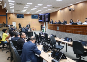 Debandada dos vereadores de Campinas adia votação de projetos para depois do feriado