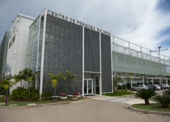 Boldrini e Instituto Pelé Pequeno Príncipe debatem tumor de adrenal em crianças em simpósio