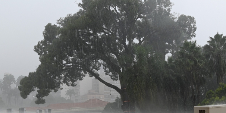 Chuva acumulada supera média do mês; Defesa Civil registra 26 ocorrências