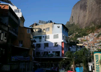 Quase 16,4 milhões de pessoas moram em favelas no Brasil, revela Censo