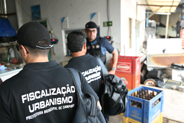 Força-tarefa fiscaliza comércios de reciclagem em Campinas