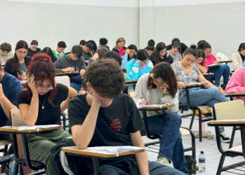 Fuvest 2025: primeira fase do vestibular tem a menor taxa de abstenção da história