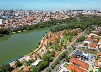 ‘Praia’ dos campineiros, Lagoa do Taquaral completa 52 anos
