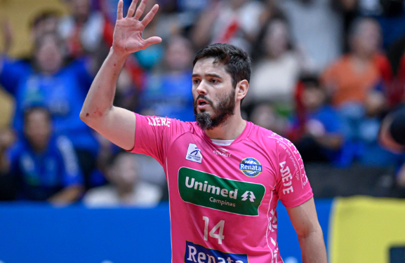 No jogo 200 de Lukinha, Vôlei Renata encara Minas fora de casa nesta segunda