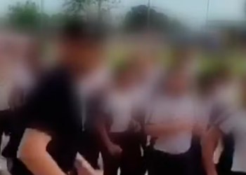 Diretor de escola militar do TO é afastado após cântico violento