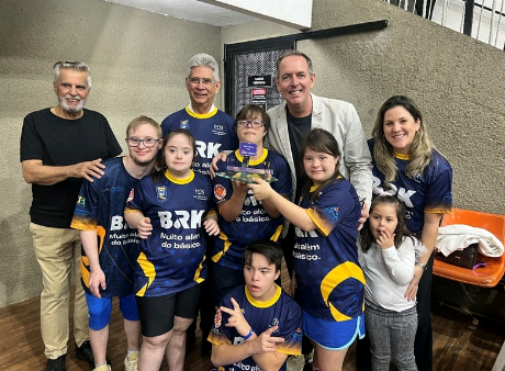 Projeto de Campinas  é eleito como melhor iniciativa social no ano pela Liga de Basquete Feminino