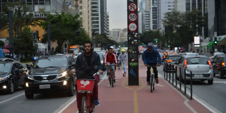 Febraban: para 72% da população, país está melhor ou igual a 2023