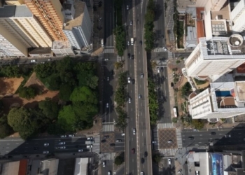 Confira o que abre e fecha no feriado da Proclamação da República de sexta