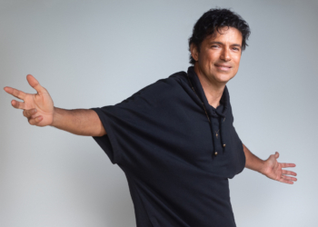 Jorge Vercillo faz show nesta sexta-feira para receber Papai Noel em Hortolândia