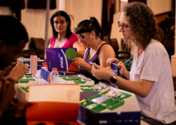 Educadores de instituições sociais de Campinas concluem formação no projeto ArteLab