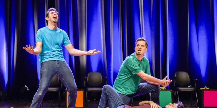 Teatro Oficina do Estudante terá concertos de Natal, humor e infantis em dezembro