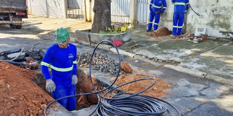 Sanasa atinge 460 quilômetros de troca de redes de água