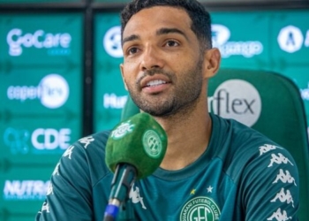 Um ano após sua saída, Alan Santos acerta retorno ao Guarani