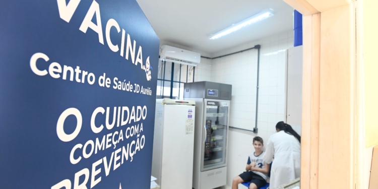 Estoque de vacina contra Covid está novamente zerado em Campinas