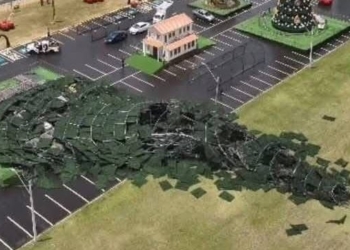 Chuva forte com ventos causa estragos em cidades da região