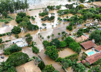 Chuva deixa moradores ilhados e inunda chácaras em Jaguariúna; Veja imagens