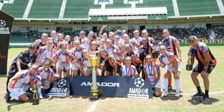 Parque Brasília no masculino e Athletico Unidos no feminino são os campeões do futebol amador de Campinas em 2024