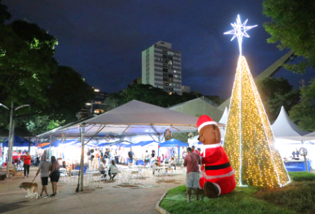 Feira de Natal do Centro de Convivência terá show especial no dia 23