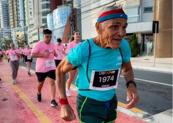 Corrida de São Silvestre: maratonista de 91 anos quer despertar inspiração por vida saudável