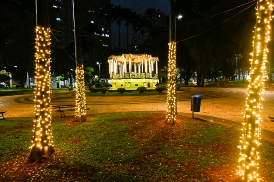 Passeio a pé: Campinas promove Caminhada Natalina a partir deste sábado